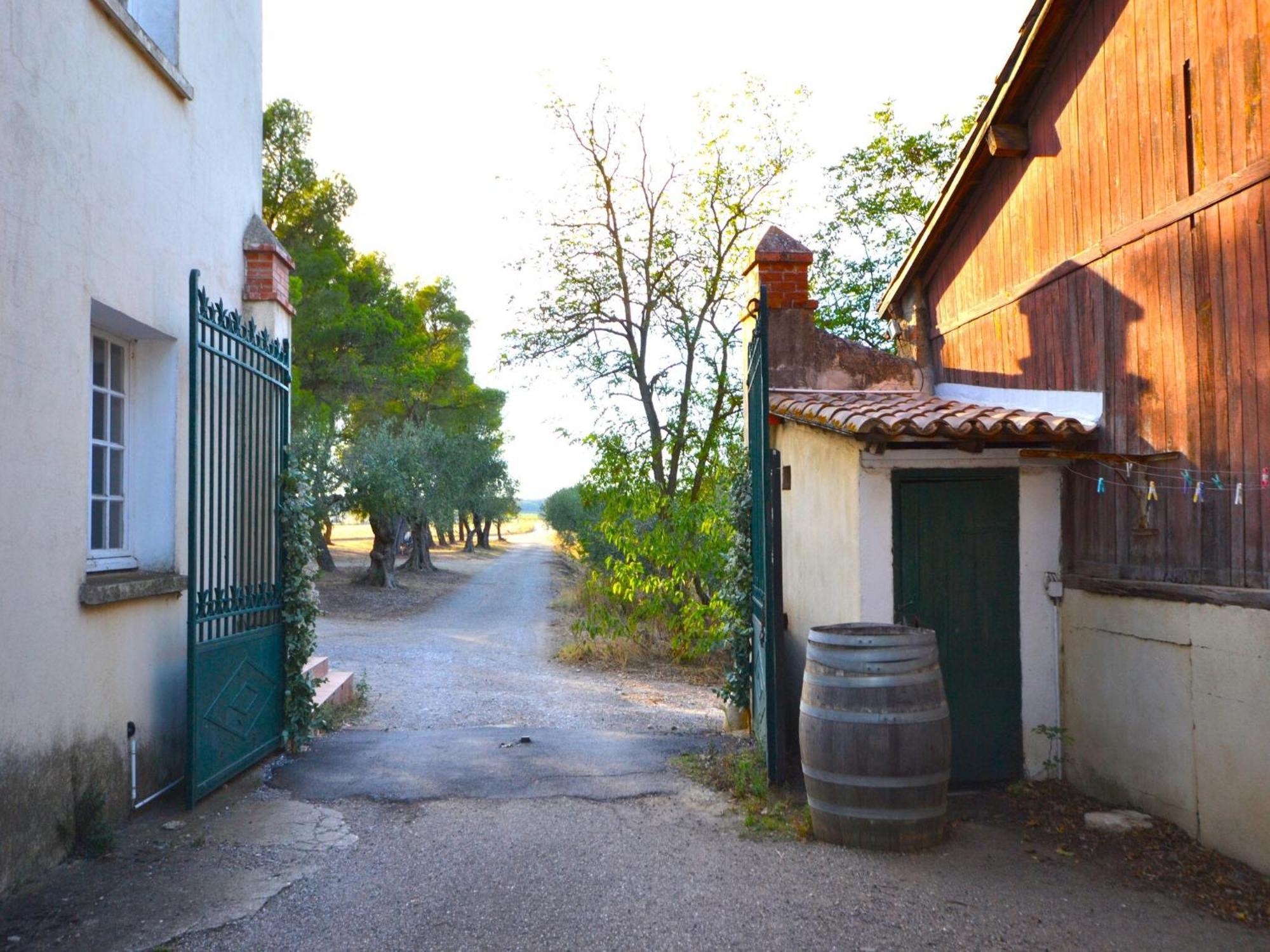 Apartment With Pool Amid Vineyards And Near The Beach 梅兹 外观 照片