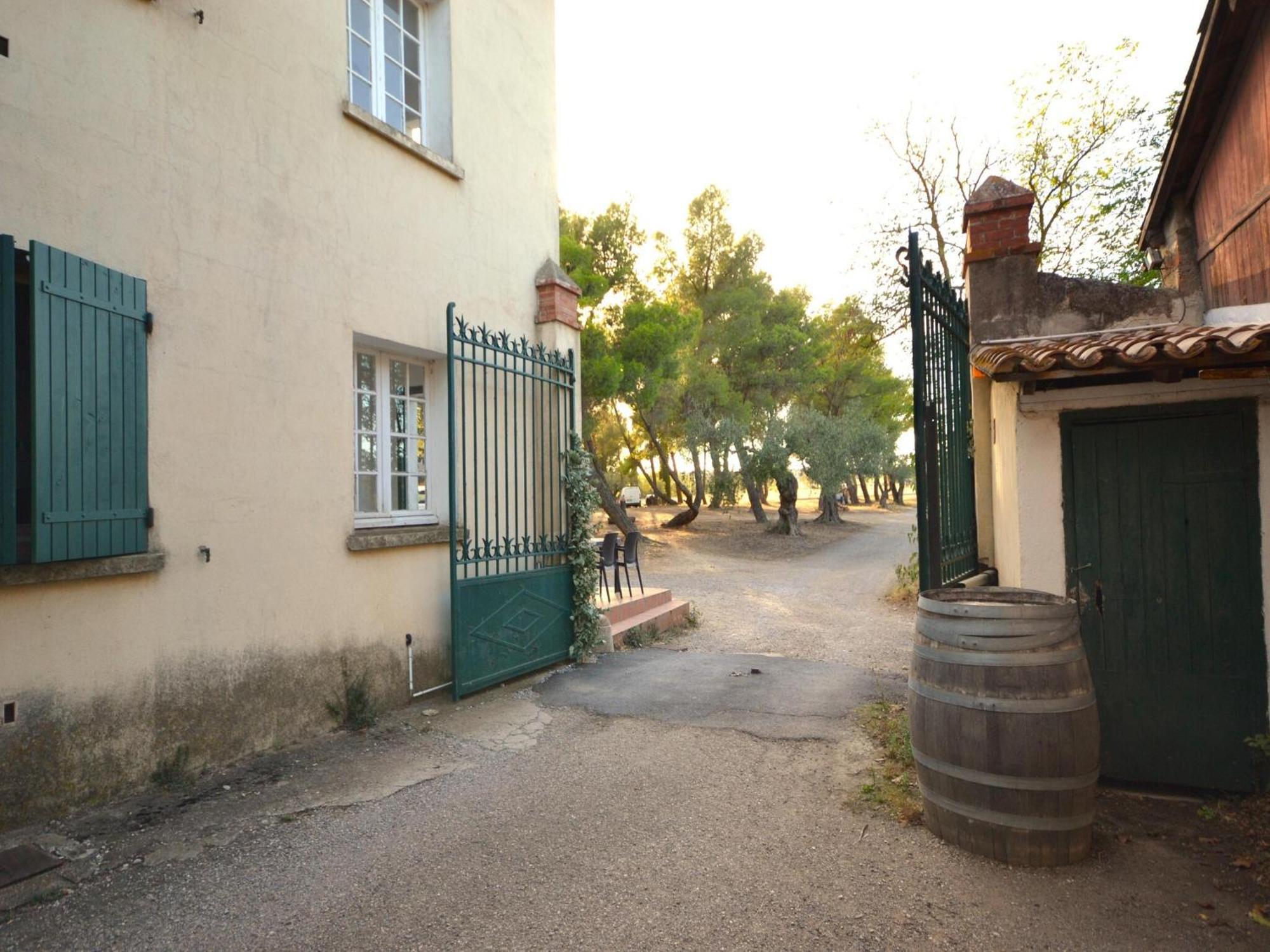 Apartment With Pool Amid Vineyards And Near The Beach 梅兹 外观 照片
